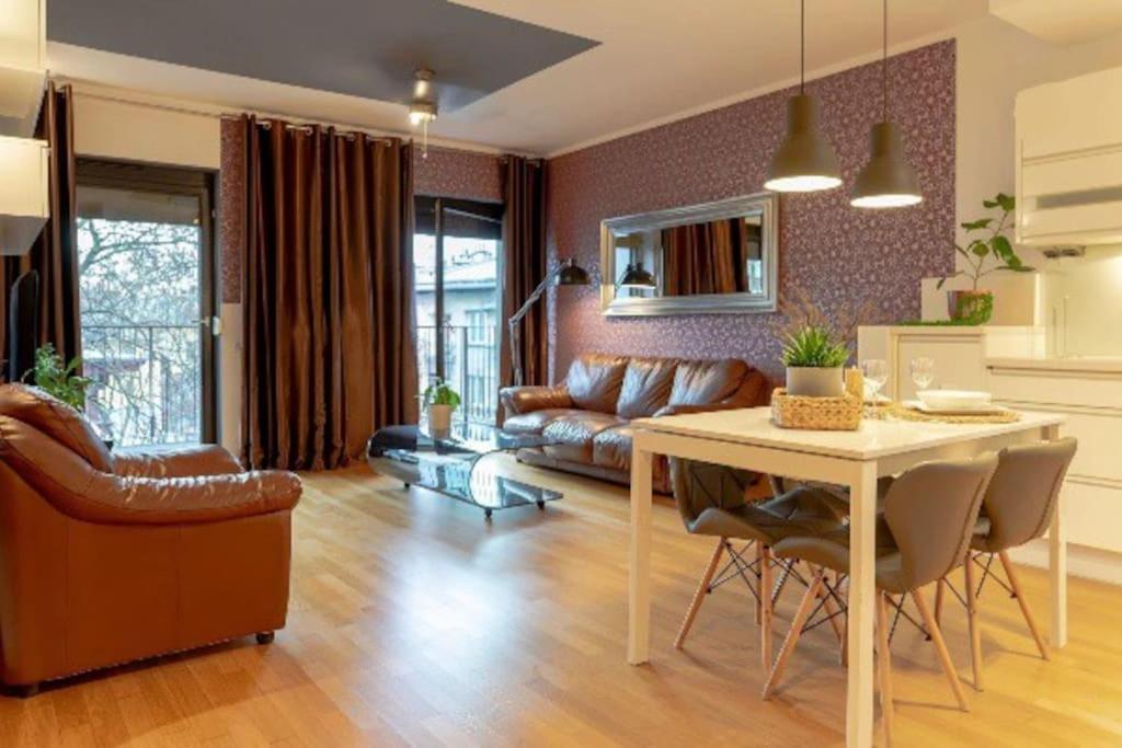 Uroczy Apartament - Angel City 크라쿠프 외부 사진